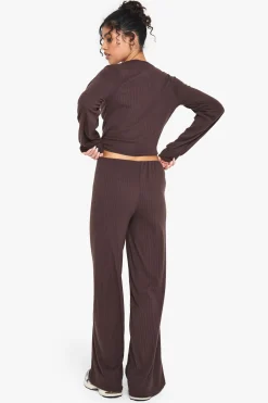 boohoo Ensemble haut drapé côtelé avec détail nouable & pantalon<Femme Looks Chocolat|Ensembles