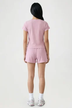 Ensemble Haut À Manches Courtes Boutonné Et Short En Côtes Froissées