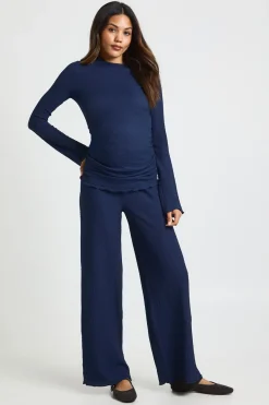 boohoo Ensemble maternité texturé à manches longues, haut à ourlet effet laitue et pantalon assorti<Femme Ensembles