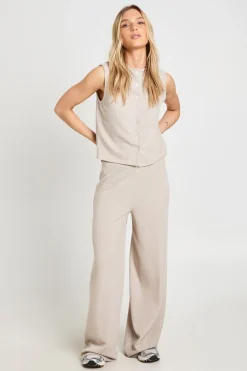 boohoo Ensemble Petite Haut Sans Manches Côtelé Froissé Boutonné Et Pantalon<Femme Ensembles