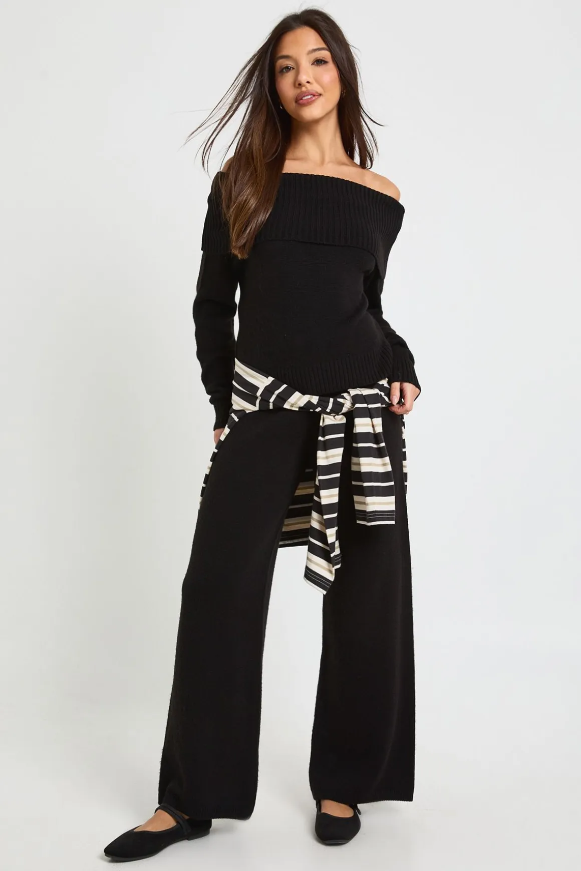 Ensemble pull Bardot tricoté épais et pantalon à jambe droite