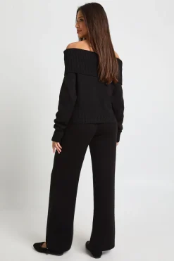 Ensemble pull Bardot tricoté épais et pantalon à jambe droite