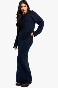 boohoo Ensemble pull et jupe maxi en maille côtelée douce avec détail de col<Femme Pulls Et Gilets|Toutes Les Mailles