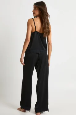 Ensemble pyjama camisole et pantalon avec finition en dentelle à effet cils