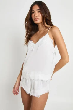 boohoo Ensemble Pyjama Caraco et Short à Bordure Dentelle Cils<Femme Satin Et Dentelle|Pyjamas