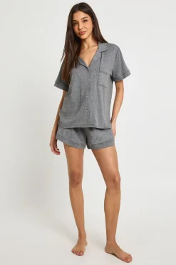 boohoo Ensemble Pyjama Chemise Manches Courtes Et Short Toucher Doux<Femme Pyjamas