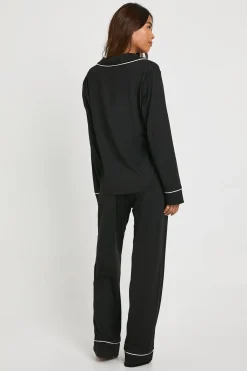 Ensemble Pyjama Chemise À Manches Longues Et Pantalon En Jersey Avec Détails Passepoilés