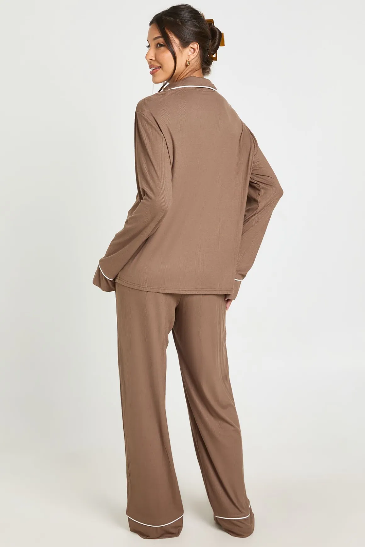 Ensemble Pyjama Chemise À Manches Longues Et Pantalon En Jersey Côtelé Doux Avec Détails De Passepoil