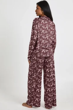 boohoo Ensemble pyjama chemise à manches longues à imprimé mixte de nœuds et pantalon<Femme Pyjamas