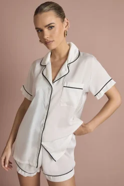 boohoo Ensemble Pyjama de Mariée 'Bride' en Satin Brodé avec Chemise à Manches Courtes et Short<Femme Satin Et Dentelle|Pyjamas