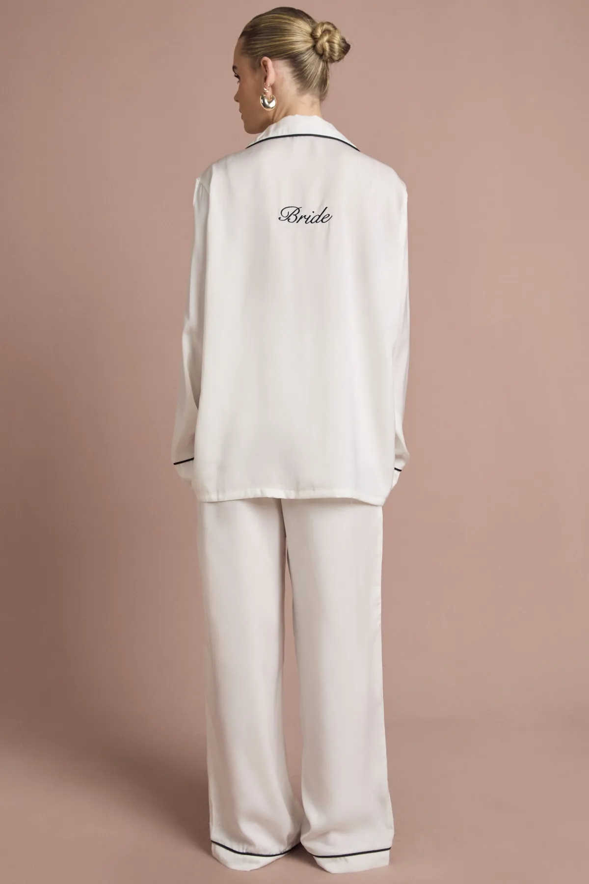 boohoo Ensemble Pyjama de Mariée 'Bride' en Satin Brodé avec Chemise à Manches Longues et Pantalon<Femme Satin Et Dentelle|Pyjamas