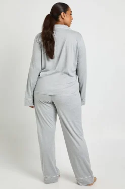 Ensemble Pyjama Grande Taille Chemise À Manches Longues Et Pantalon Avec Détails Passepoilés
