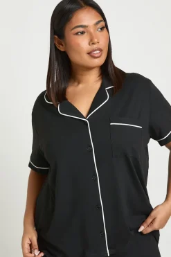boohoo Ensemble Pyjama Grande Taille En Jersey Avec Passepoil, Haut À Manches Courtes Et Short<Femme Pyjamas