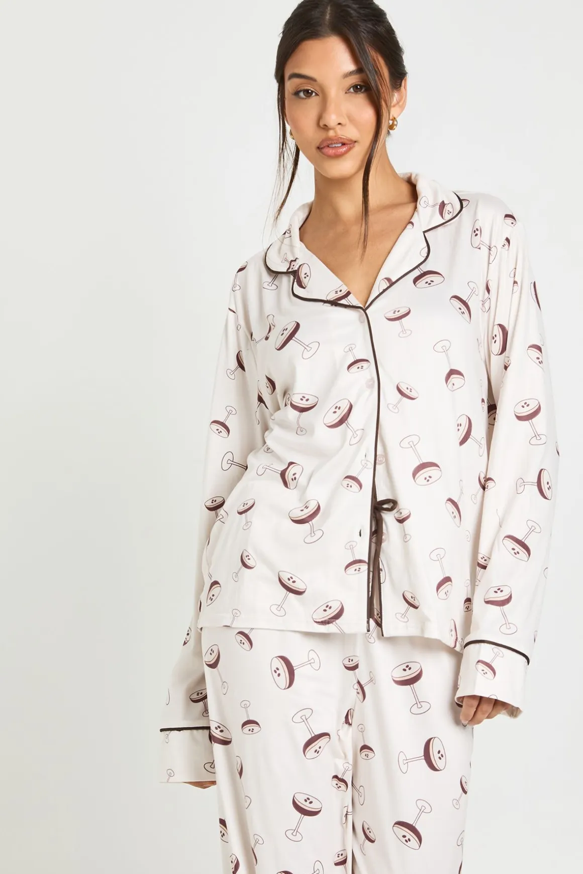 Ensemble Pyjama Imprimé Espresso Martini Avec Passepoil Contrastant, Haut À Manches Longues Et Pantalon