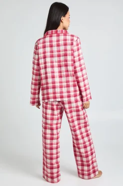 boohoo Ensemble pyjama Petite Brushed Check : chemise à manches longues et pantalon<Femme Pyjamas