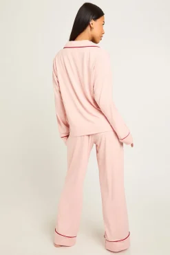 boohoo Ensemble Pyjama Petite Chemise À Manches Longues Et Pantalon Avec Détail Passepoil<Femme Pyjamas