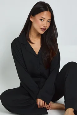Ensemble Pyjama Petite Taille Chemise Boutonnée Et Pantalon En Tissu Doux Au Toucher