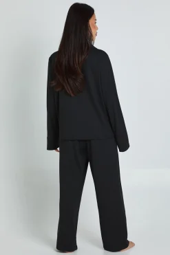 Ensemble Pyjama Petite Taille Chemise Boutonnée Et Pantalon En Tissu Doux Au Toucher