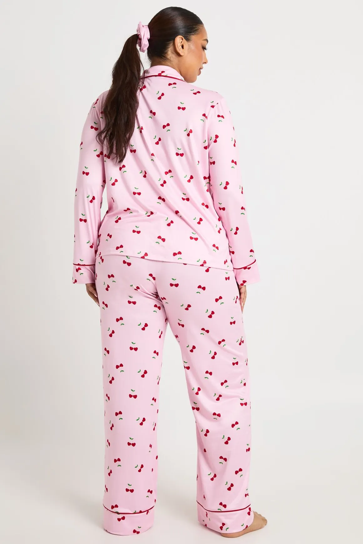 Ensemble Pyjama 3 Pièces Grande Taille Chemise À Manches Longues Et Pantalon Imprimé Cœurs Cerises