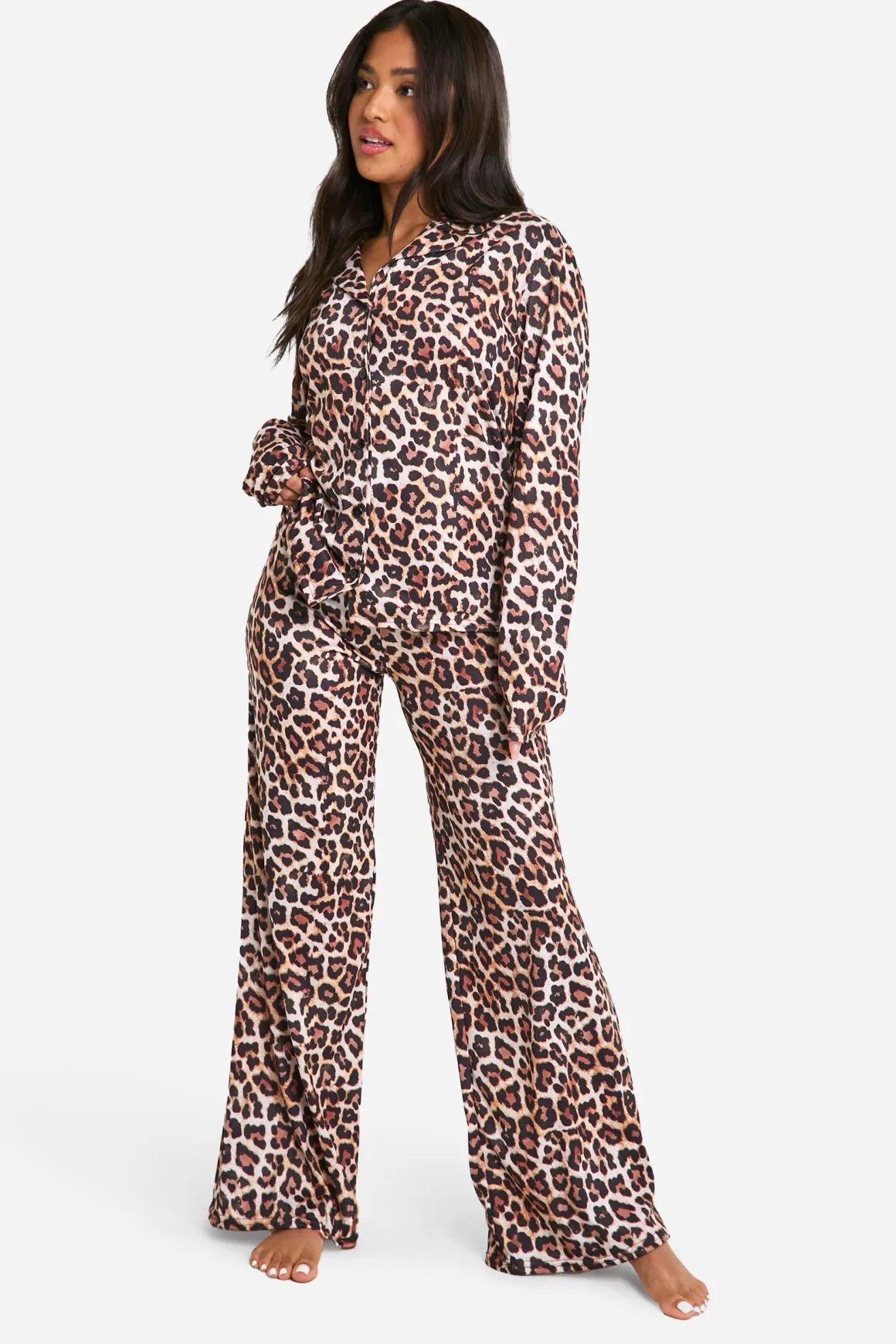 Ensemble pyjama pour petites tailles avec chemise à manches longues et pantalon imprimé léopard