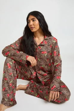 boohoo Ensemble Pyjama Tall Manches Longues Motif Cerises et - Haut et Pantalon<Femme Imprimé Léopard|Pyjamas