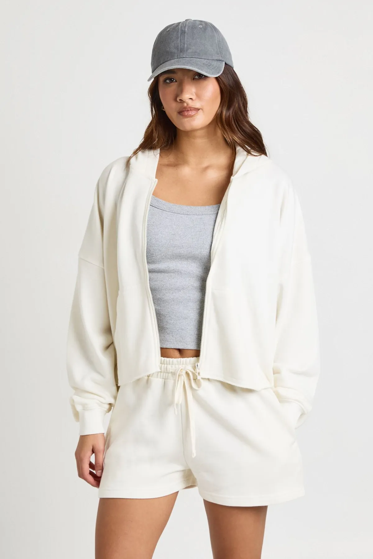 boohoo Ensemble Survêtement Court Effet Délavé À Ourlets Bruts<Femme Survêtements|Survêtements