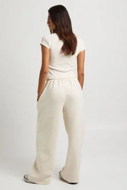 Ensemble Survêtement Côtelé Avec Haut À Manches Courtes Boutonné Et Pantalon Jogger