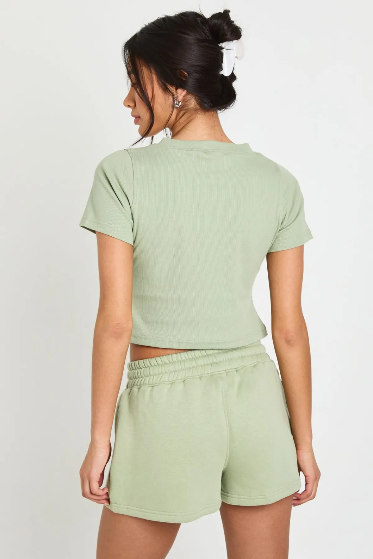 boohoo Ensemble Survêtement Côtelé Haut Court À Manches Courtes Boutonné Et Short<Femme Survêtements|Survêtements
