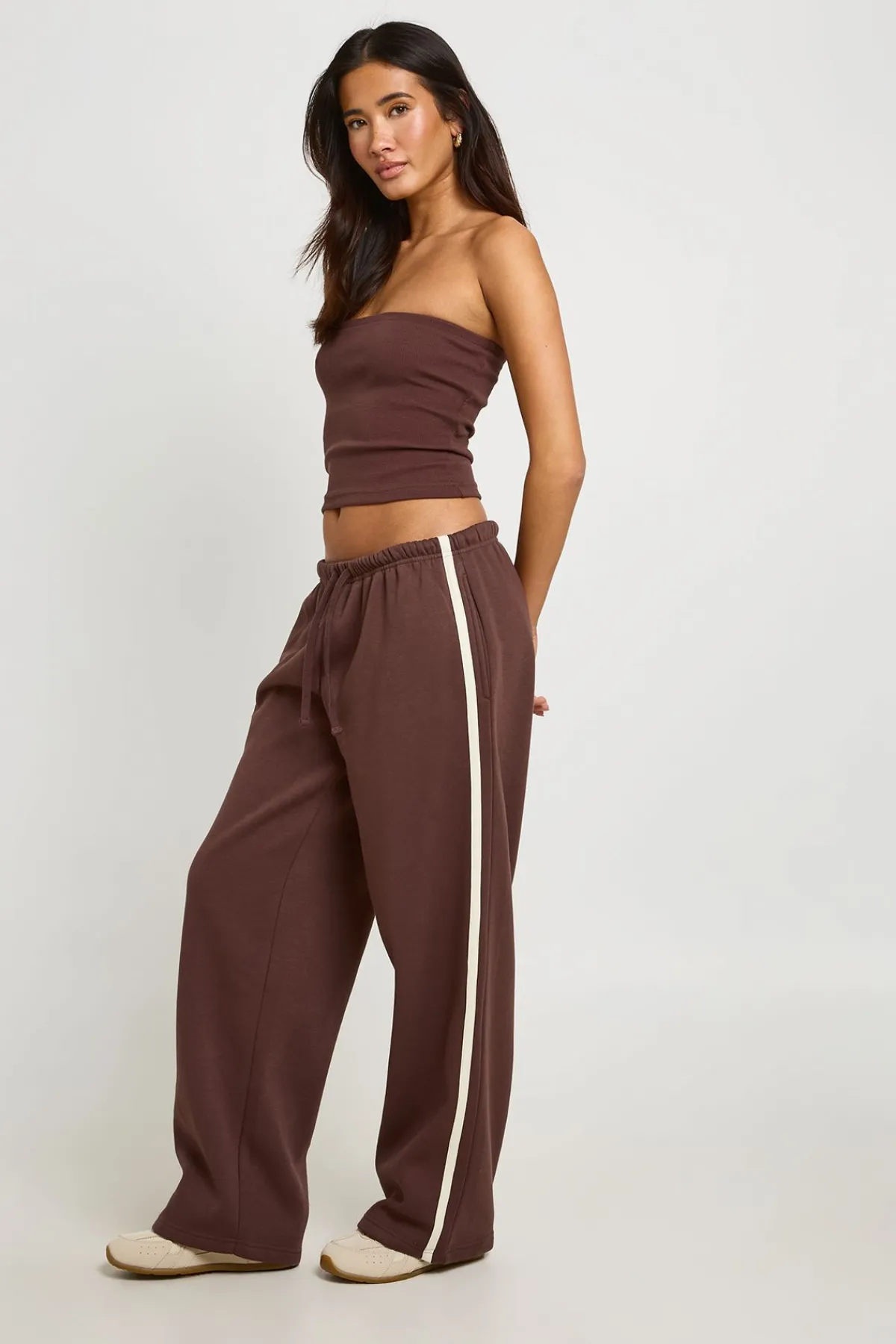 boohoo Ensemble Survêtement Haut Bandeau Côtelé Et Jogger Rayé<Femme Survêtements|Survêtements