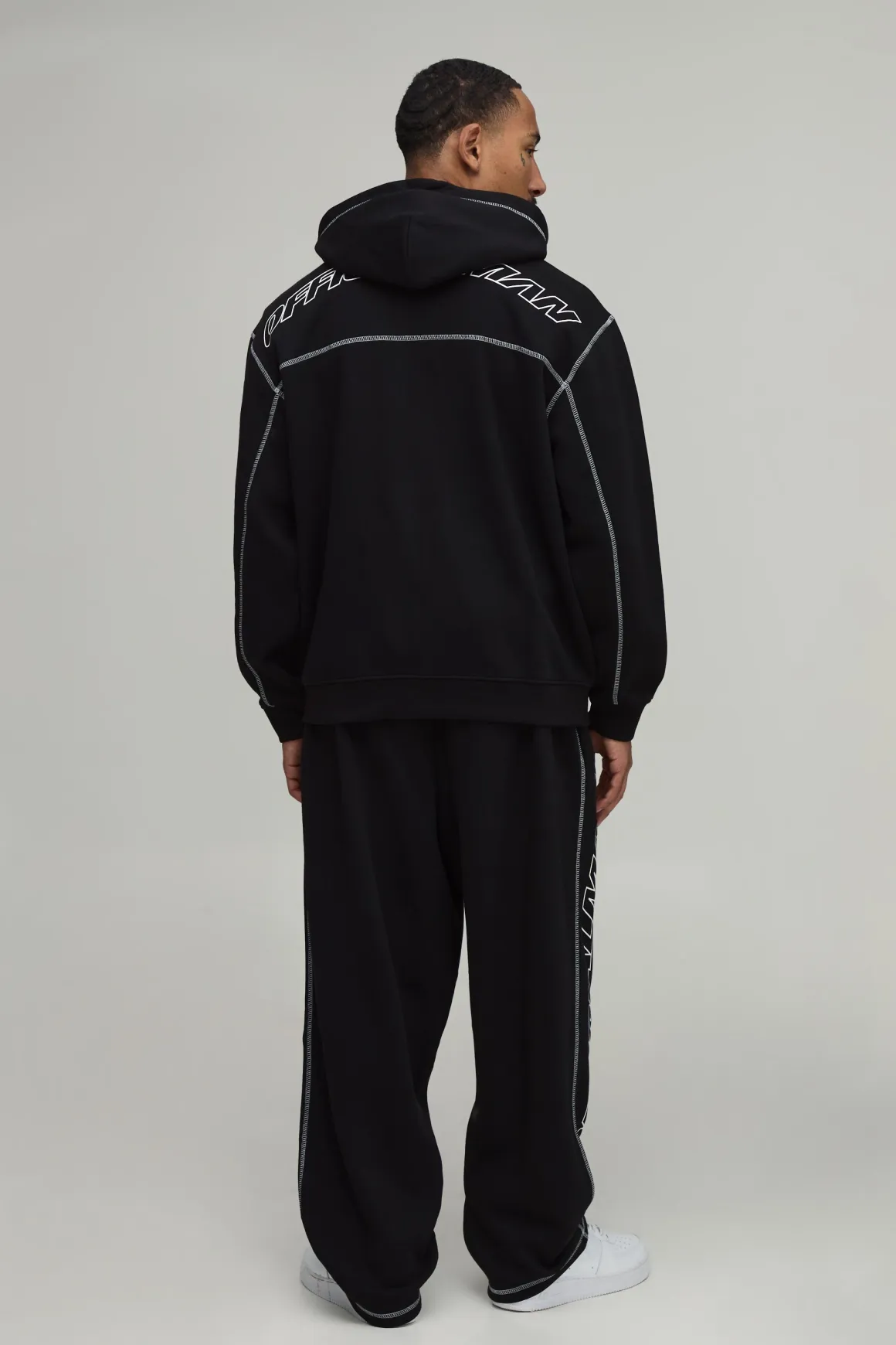 Ensemble Survêtement Officialman Oversize À Surpiqûres Contrastées Avec Sweat À Casynthétiqueche Zippé Et Jogging Baggy