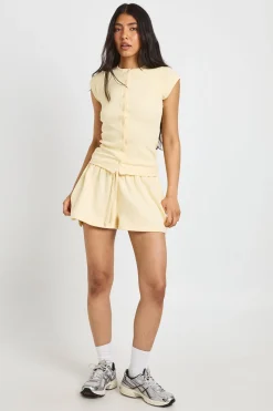 boohoo Ensemble Survêtement Tall Côtelé Avec Haut À Manches Courtes Boutonné Et Short<Femme Survêtements|Survêtements