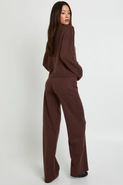boohoo Ensemble Synthétiquell Col Rond Et Pantalon Large Pour Grande Taille<Femme Looks Chocolat|Pulls Et Gilets