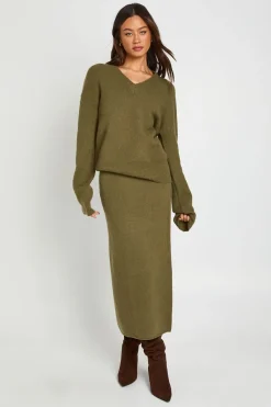boohoo Ensemble Synthétiquell Col V Oversize Et Jupe Midi Grande Taille<Femme Pulls Et Gilets|Toutes Les Mailles