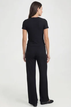 boohoo Ensemble Tall Haut Côtelé Froissé À Manches Courtes Avec Boutons Et Pantalon<Femme Ensembles