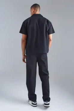 Ensemble technique avec chemise et pantalon