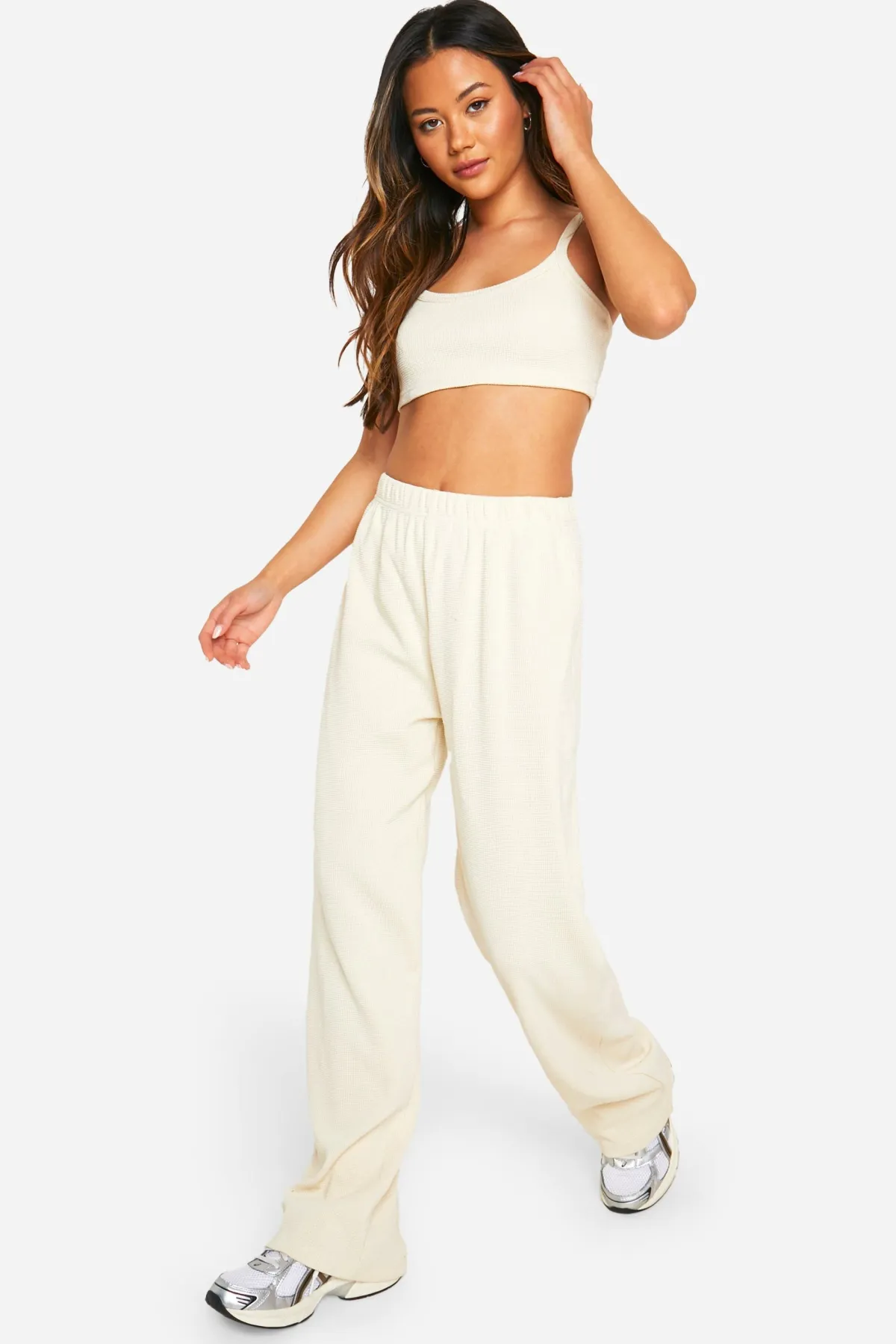 boohoo Ensemble top court à col en cuillère gaufré et pantalon à jambe droite<Femme Ensembles
