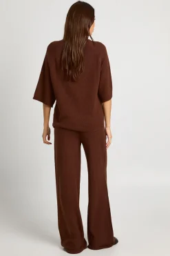 Ensemble tricoté avec haut à manches courtes et pantalon