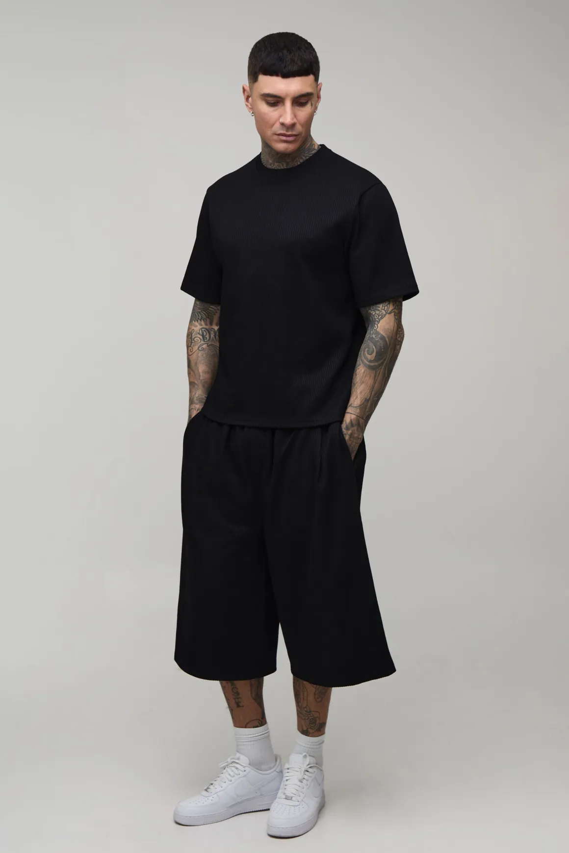 Ensemble T-shirt Ample Plissé Et Bermuda Pour Grande Taille