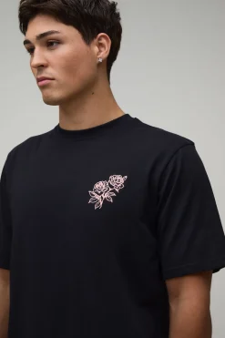 Ensemble T-shirt Coupe Regular Brodé De Roses Et Short Coupe Regular