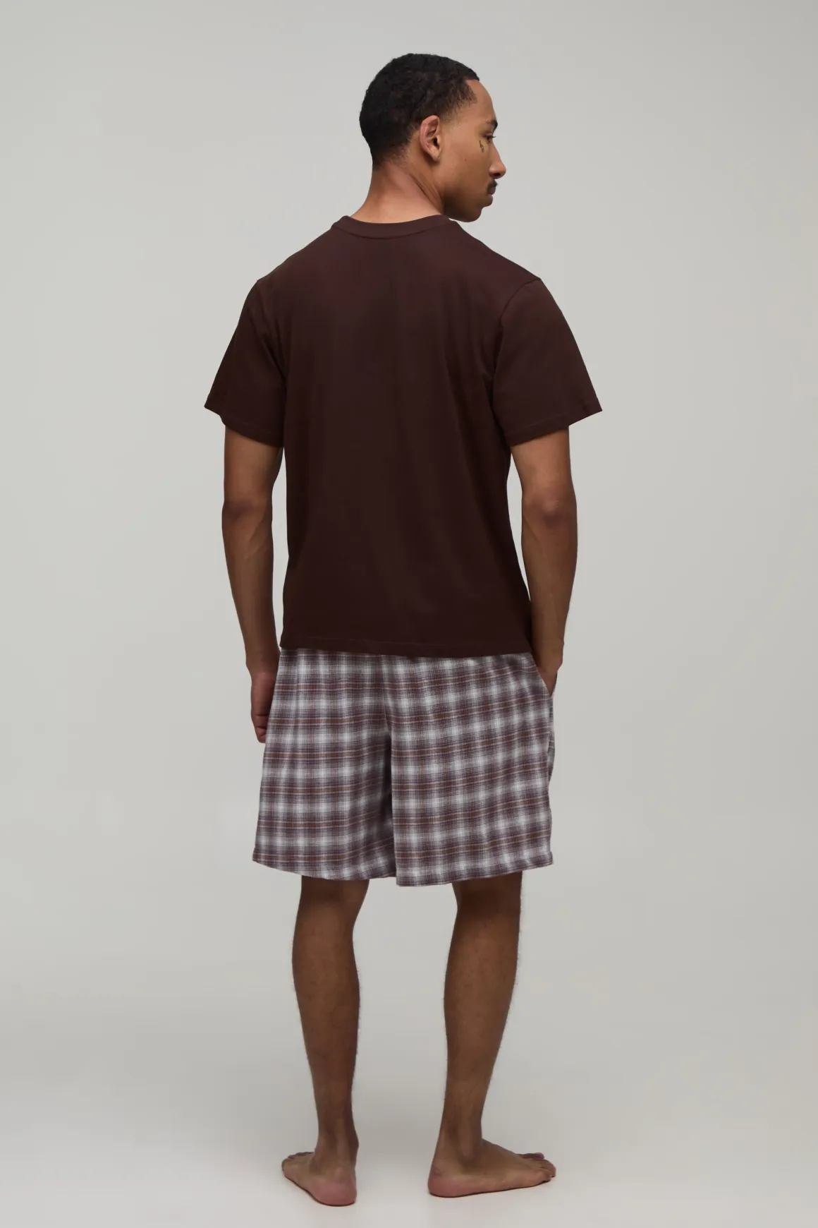 Ensemble T-shirt Coupe Regular Et Short De Détente À Carreaux