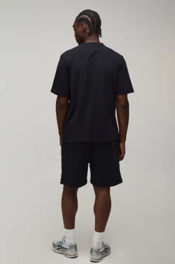 Ensemble T-shirt Coupe Regular Broderie Rose Et Short Coupe Regular Tall