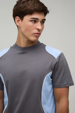 Ensemble T-shirt Coupe Régulière Et Short Ample Avec Passepoil Contrastant