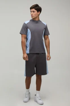 Ensemble T-shirt Coupe Régulière Et Short Ample Avec Passepoil Contrastant