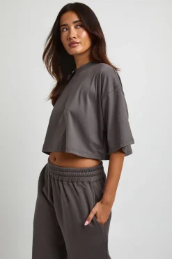 Ensemble T-shirt Court Ample Et Pantalon De Jogging