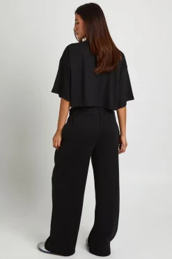 Ensemble T-shirt Court Ample Et Pantalon De Jogging