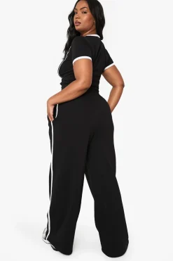 boohoo Ensemble T-shirt à détails de passepoil et pantalon de jogging à jambe droite<Femme Survêtements|Survêtements