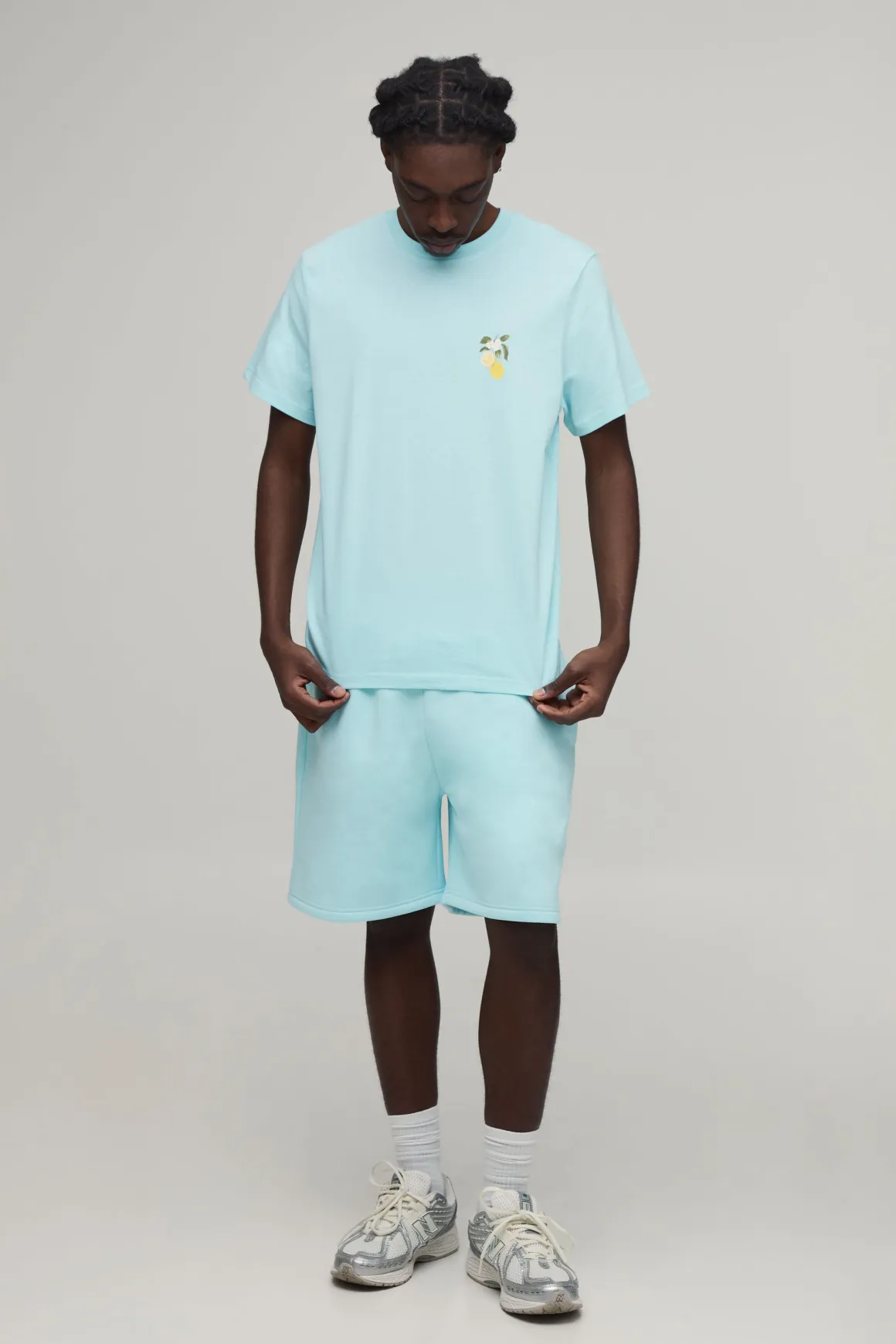 Ensemble T-shirt À Imprimé Citron Coupe Regular Et Short Coupe Regular