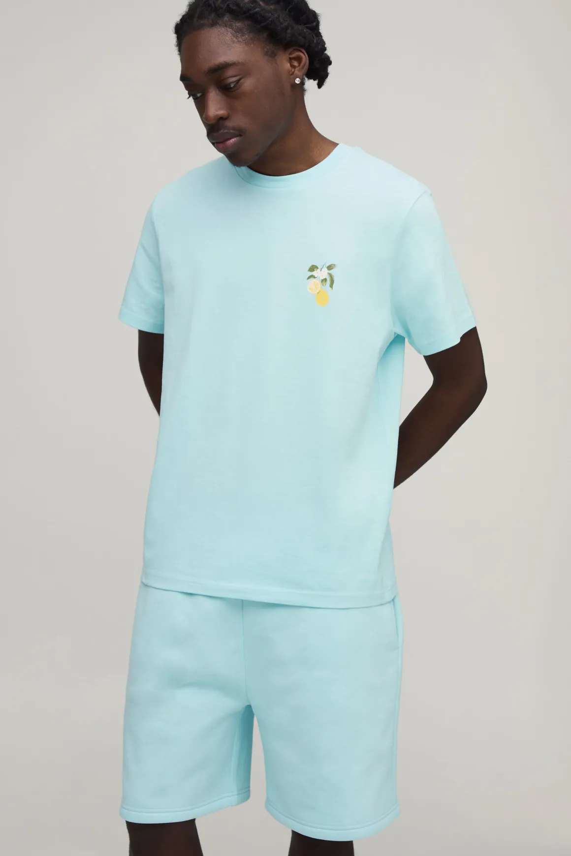 Ensemble T-shirt À Imprimé Citron Coupe Regular Et Short Coupe Regular