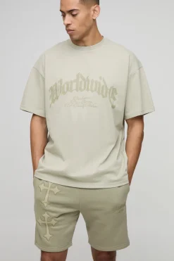 Ensemble T-shirt oversize à appliqué croix et short