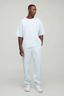 Ensemble T-shirt oversize, boxy et plissé et jogger à coupe régulière avec manchettes ouvertes